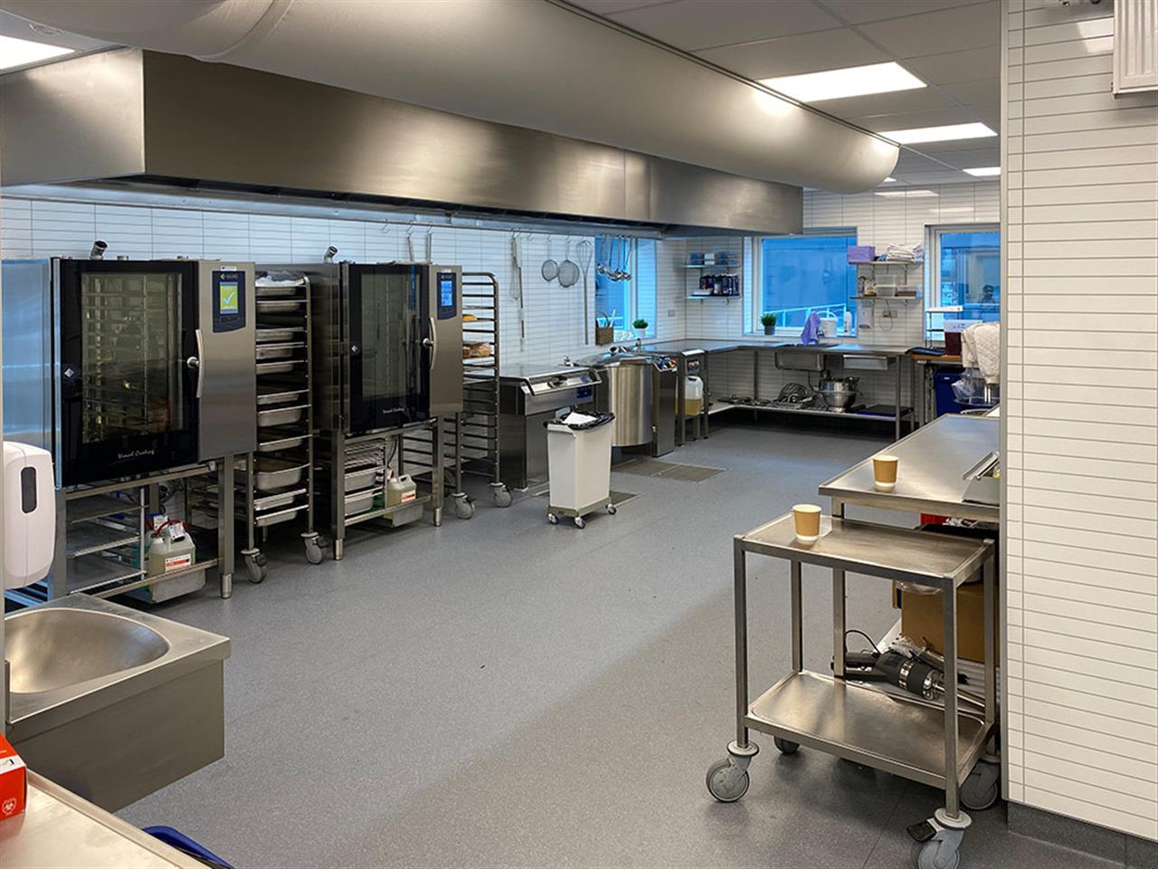 FOCUS Moduler A/S laver modulbygget industrikøkken